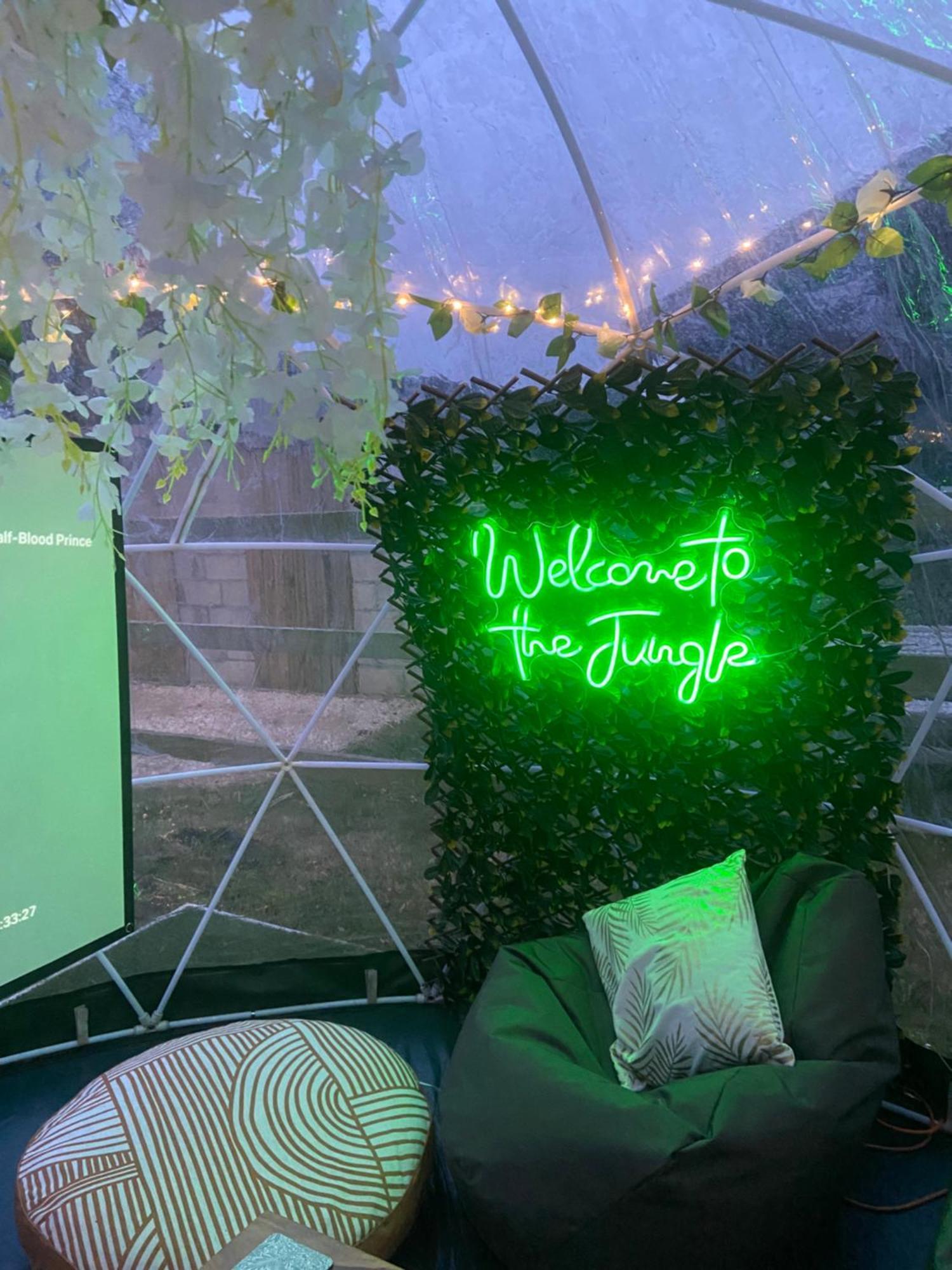 Country Bumpkins Luxury Glamping Hotel Wellingore Bagian luar foto